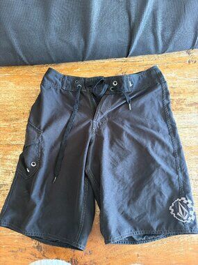 Volcom Black Board Swim Trunks Shorts Size 28